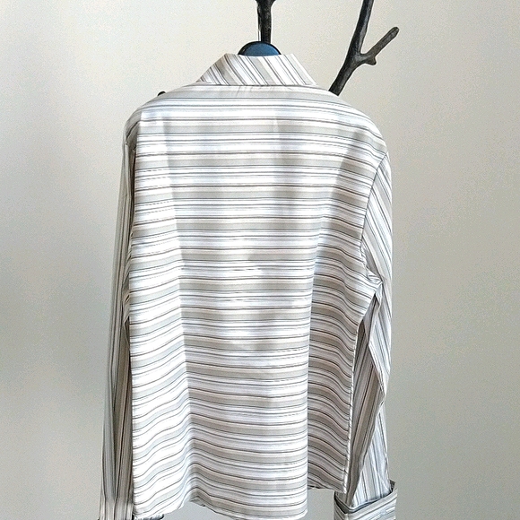 Sun Li Joy blouse - NWOT - Picture 6 of 9